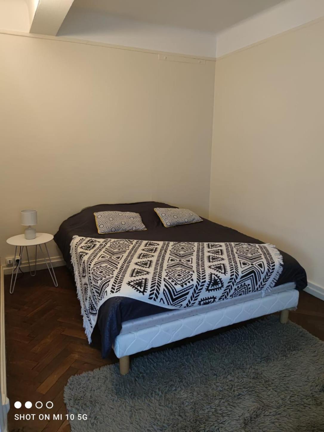 Appartement Tres Bien Place Châteauroux Esterno foto